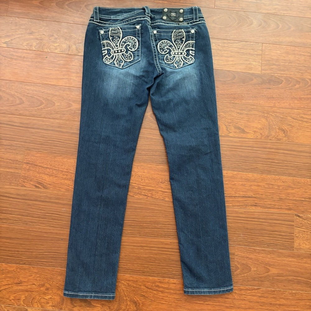Miss Me Women's 31x30 Jeans Fleur De Lis Embroidered Rhinestone Studded Y2K